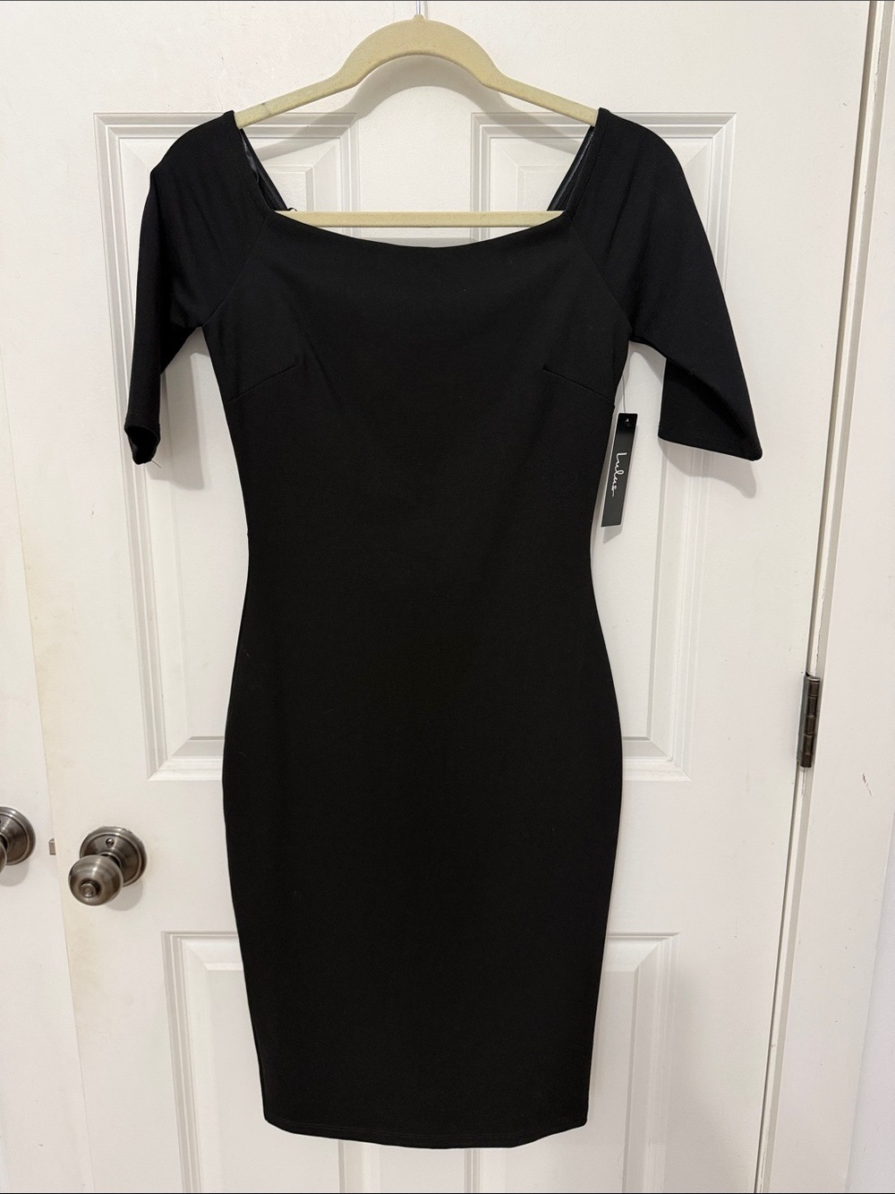 Lulu's Black Bodycon Midi Sheath Dress size small Autumn Wedding Guest Dress